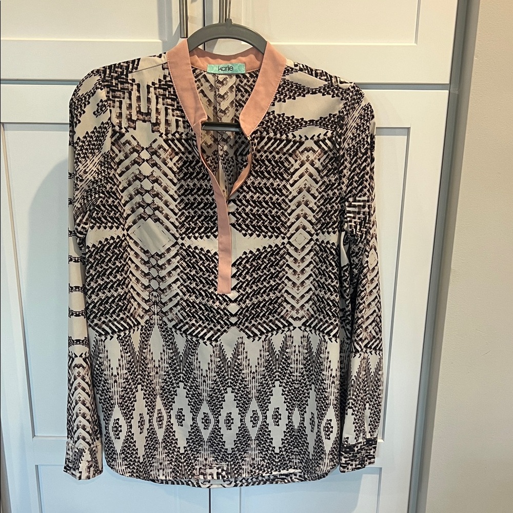 Karlie Geometric Print Blouse with Pink Trim